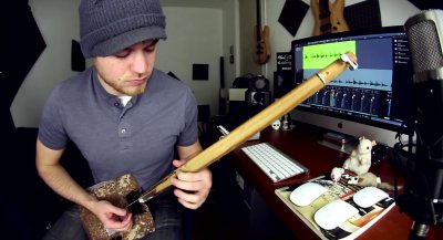 Песня Rage Against The Machine на лопате