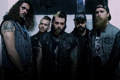 We're Wolves выпустили дебютный клип