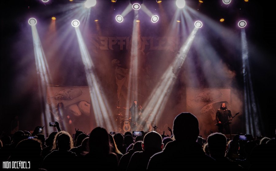 Фотоотчет с концерта Septicflesh (2019.10.11 - Москва - 1930)