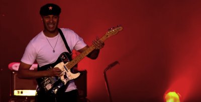 Rage Against The Machine представили новое "живое" видео