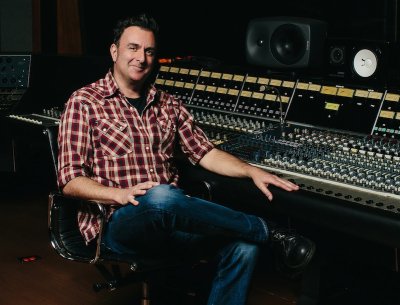 Легендарный музыкальный продюсер Тим Палмер записал видеообращение к молодым российским исполнителям