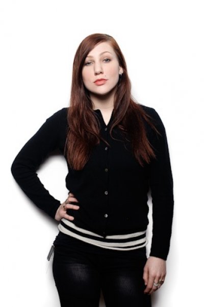 Клавишница Bleeding Through на дебютном альбоме The Iron Son