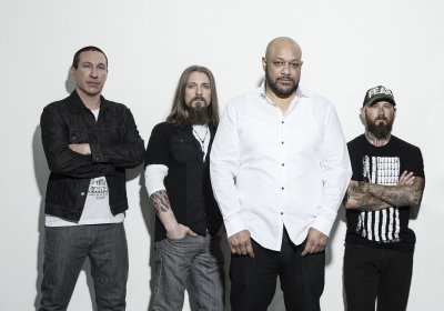 Новое видео Devil You Know