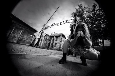 Ektomorf сняли клип в Освенциме